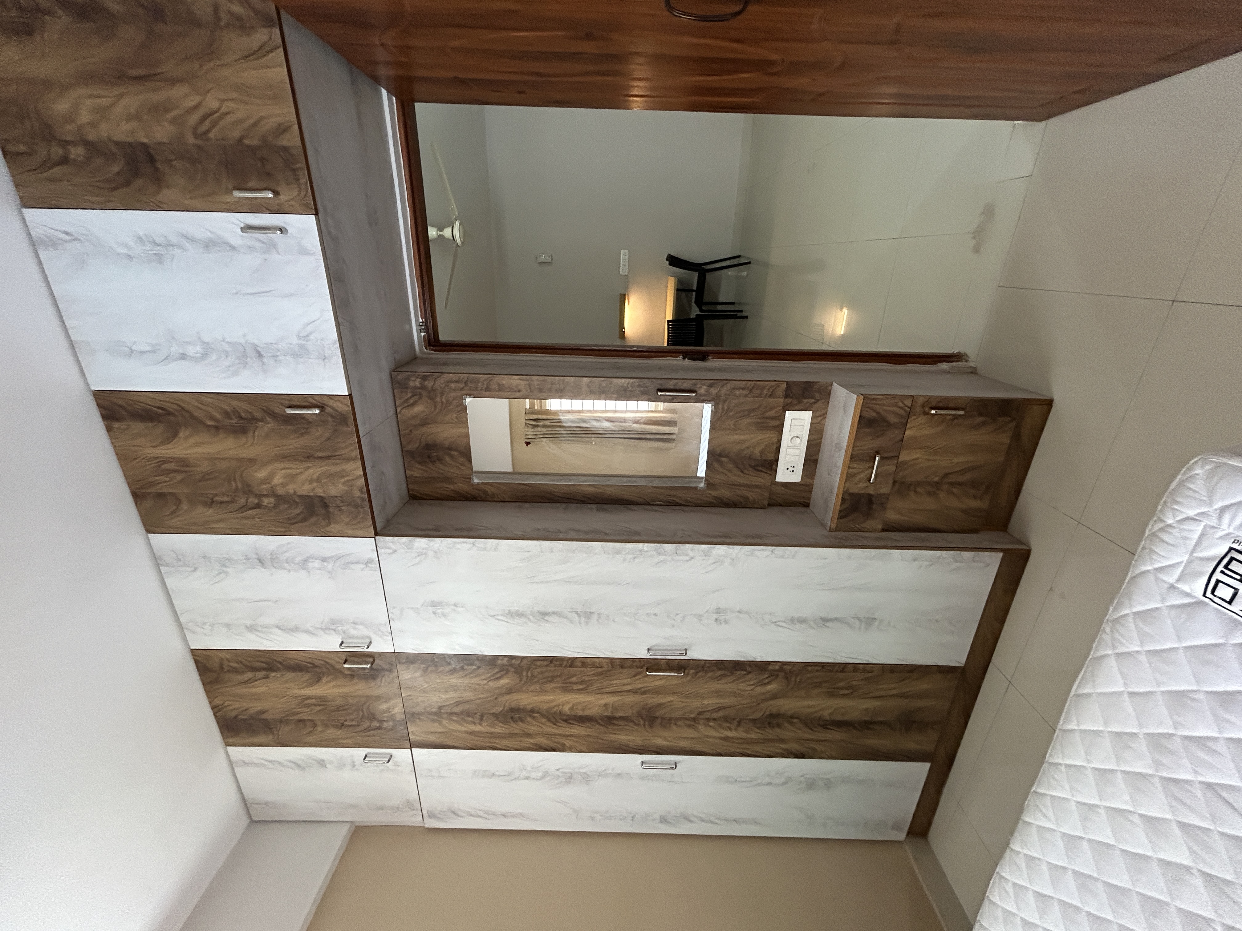 B302: Fully furnished 1 BHK Flat for rent in Whitefield | Kots Deux