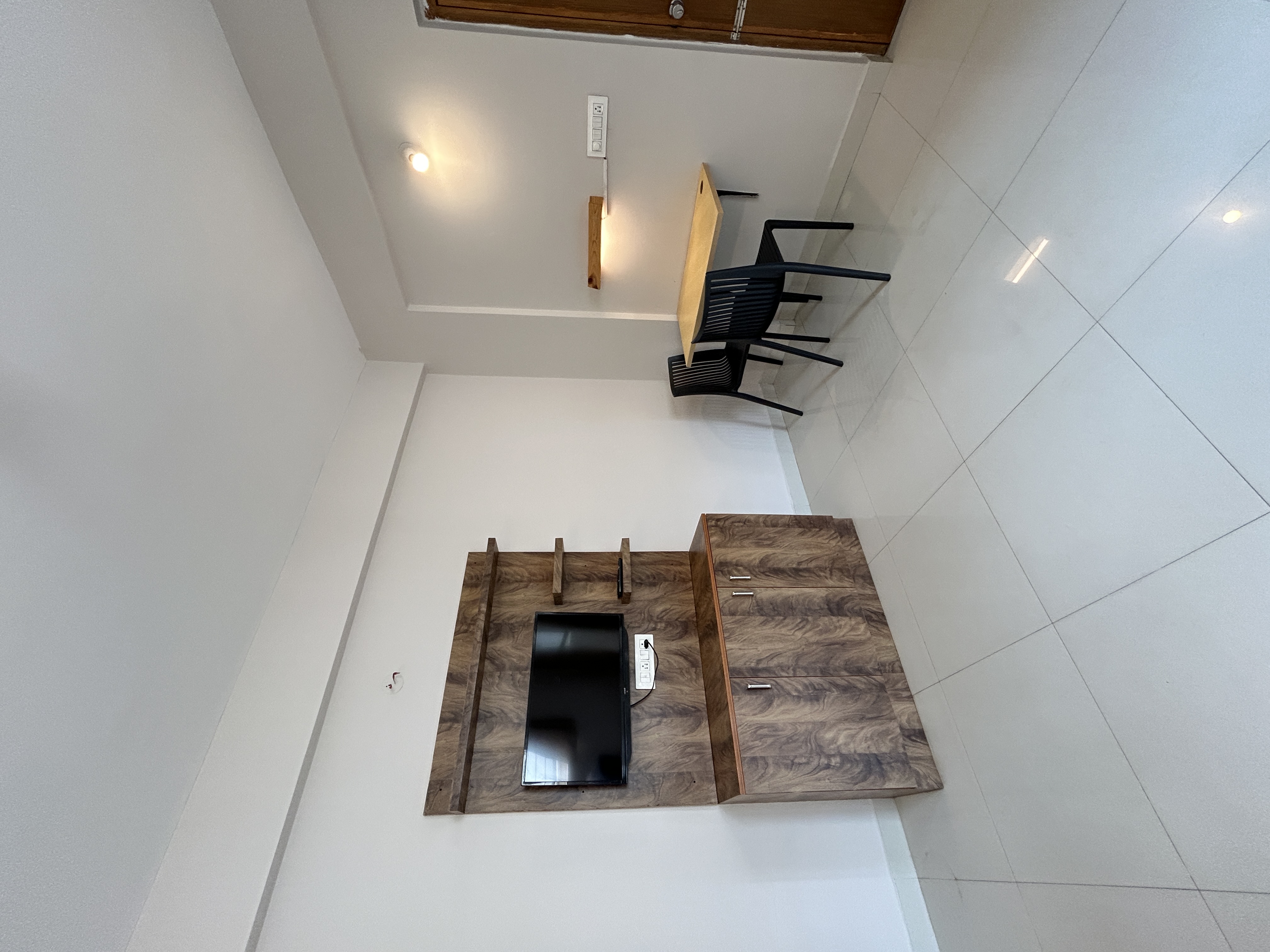 B601: Fully furnished 1 BHK Flat for rent in Whitefield | Kots Deux