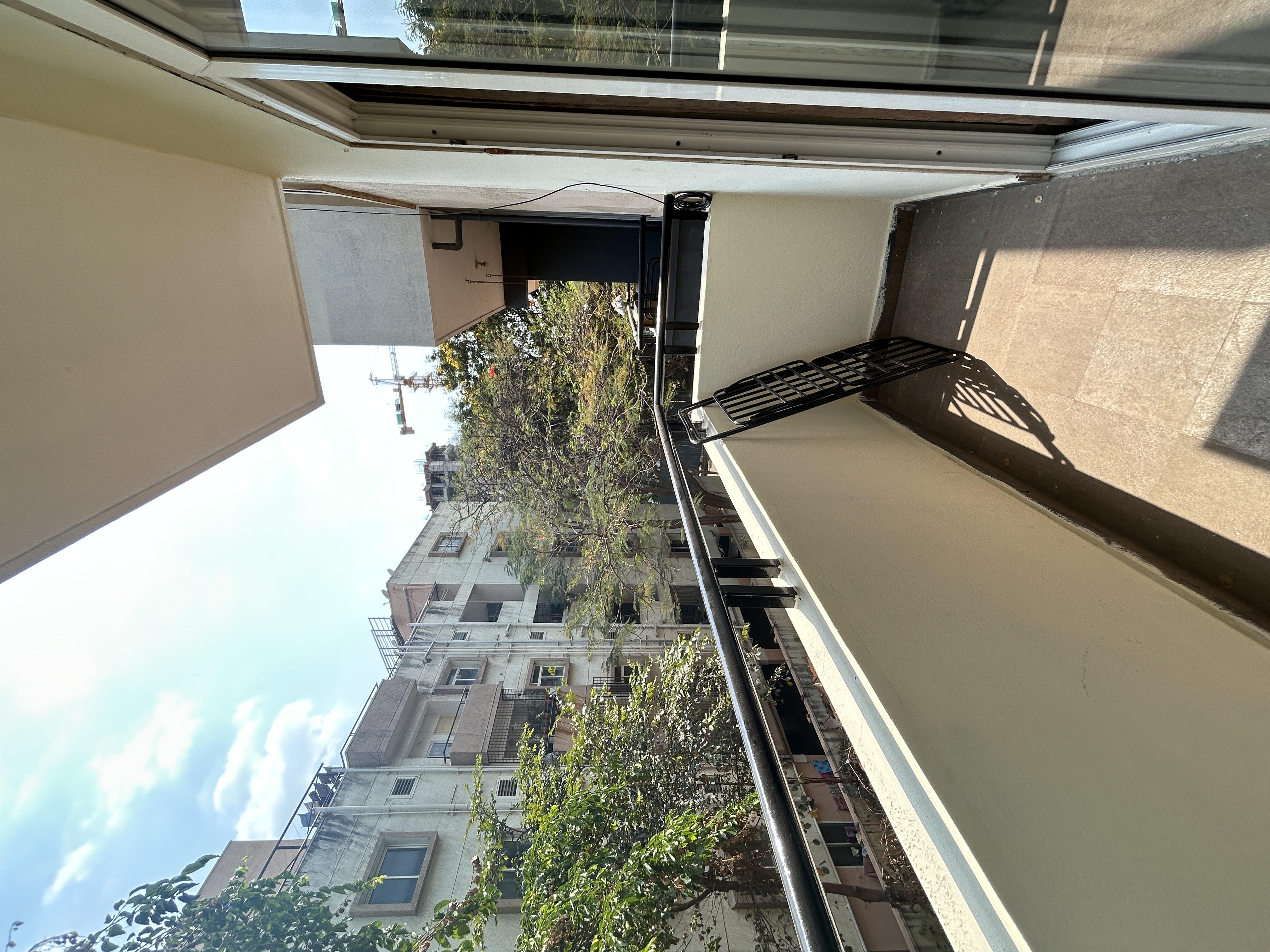 B104: Fully furnished 1 BHK Flat for rent in Whitefield | Kots Une